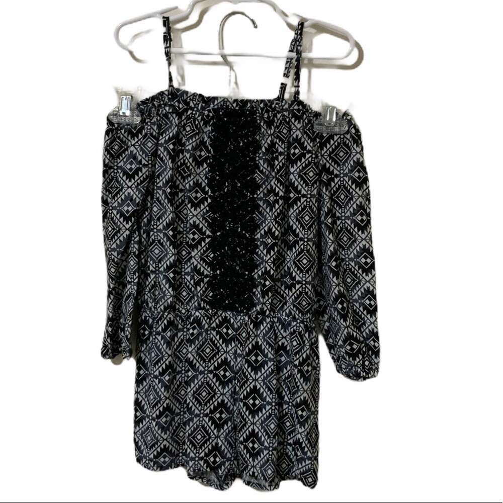 Children’s Place Aztec Cold Shoulder Romper Size S